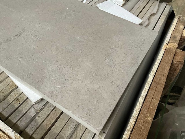 Marokkaans beige natuursteen tuintegel - afbeelding 2 van  3