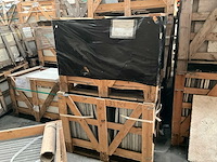 Marokkaans grijs natuursteen tuintegel - afbeelding 4 van  5