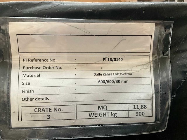 Marokkaans grijs natuursteen tuintegel - afbeelding 5 van  5