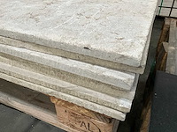 Marokkaans grijs natuursteen tuintegel - afbeelding 2 van  4