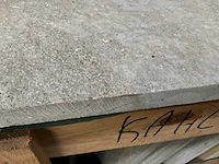 Marokko grijs natuursteen tuintegel - afbeelding 1 van  2