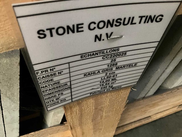 Marokko grijs natuursteen tuintegel - afbeelding 2 van  2