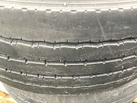 Marshal krs50 vrachtwagenband 315/70r22.5 (2x) - afbeelding 4 van  5