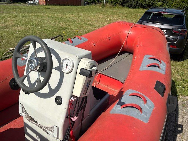 Marshall m60 blaasboot - afbeelding 13 van  21