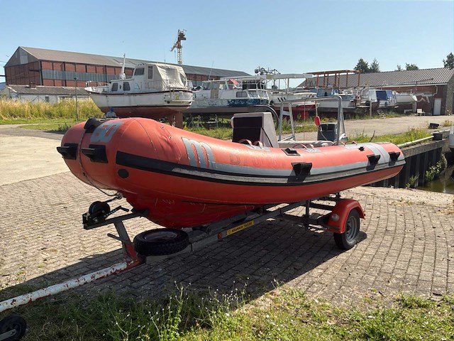 Marshall m60 blaasboot - afbeelding 2 van  21