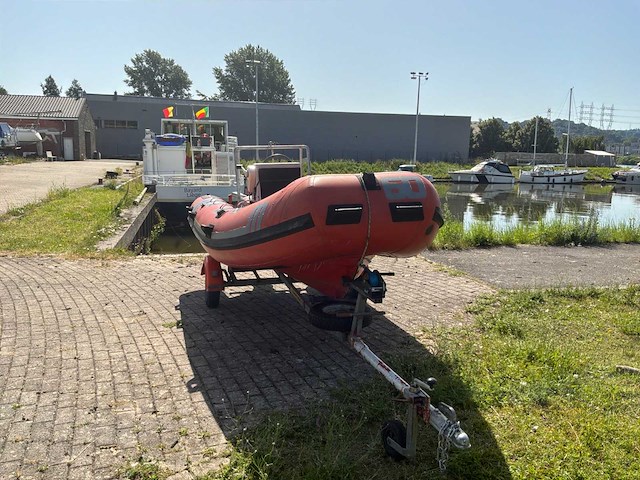 Marshall m60 blaasboot - afbeelding 7 van  14