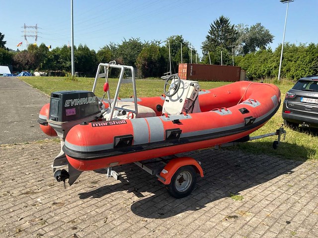 Marshall m60 blaasboot - afbeelding 12 van  14