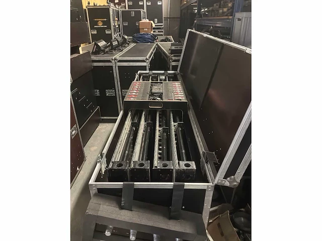Martin - lc 2140 - led video screen 84m2 (40x) - afbeelding 2 van  17