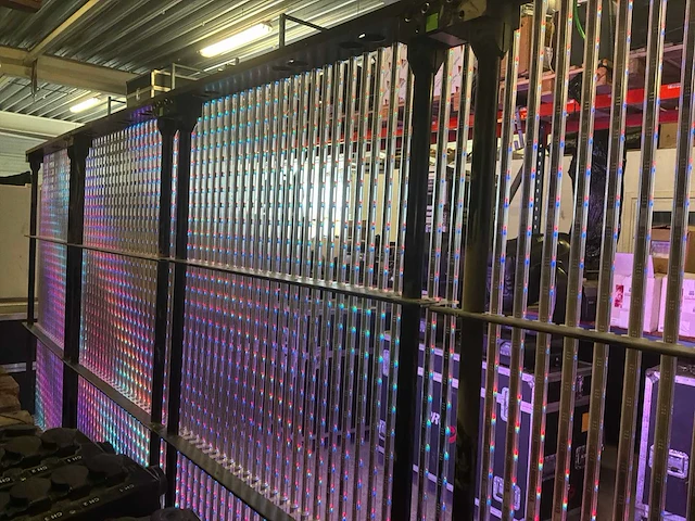 Martin - lc 2140 - led video screen 84m2 (40x) - afbeelding 11 van  17