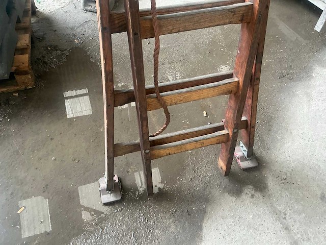 Martin 2x8 houten schuifladder - afbeelding 2 van  3