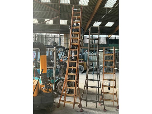 Martin diverse houten schuifladder (3x) - afbeelding 2 van  5