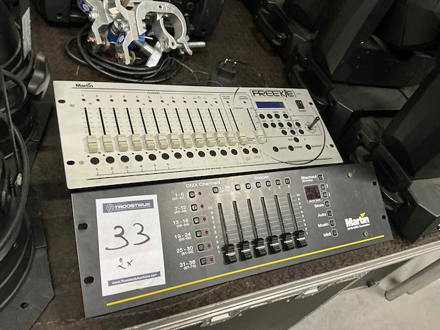 Martin diverse lichtmengtafels (2x) - afbeelding 1 van  3