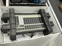 Martin m-touch lichtcontroller - afbeelding 1 van  4