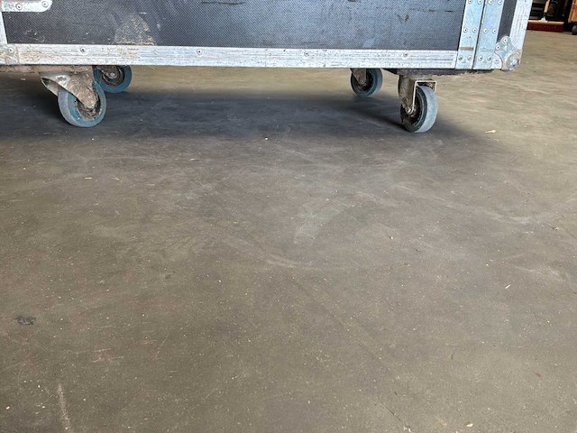 Martin mac 2000 lyre in één stuk - afbeelding 2 van  10