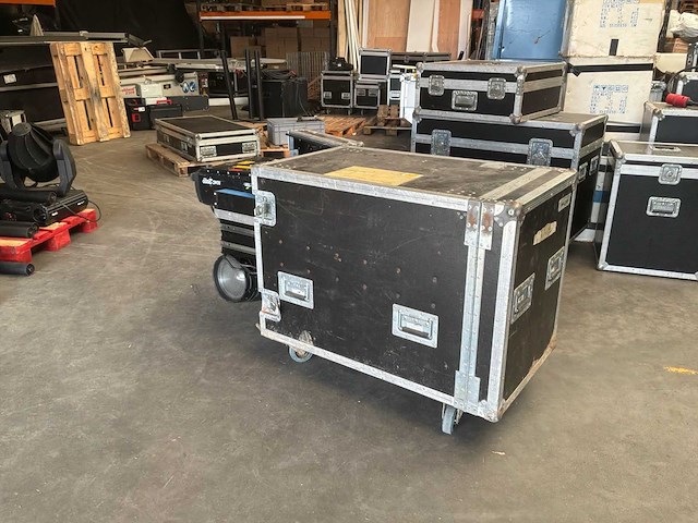 Martin mac 2000 lyre in één stuk - afbeelding 4 van  10