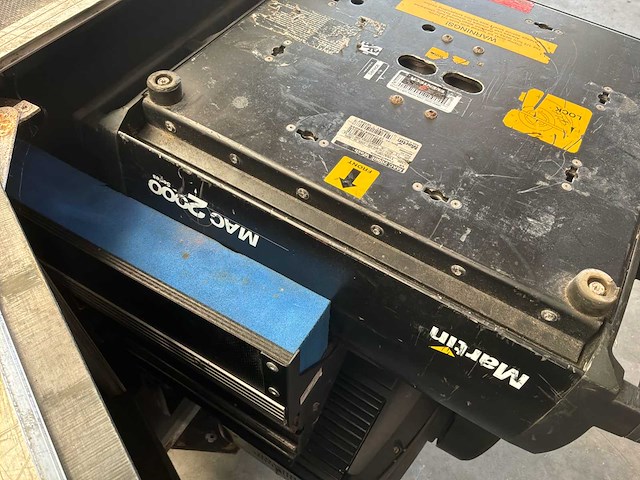 Martin mac 2000 lyre in één stuk - afbeelding 8 van  10