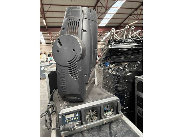Martin mac 2000 moving head - afbeelding 3 van  7