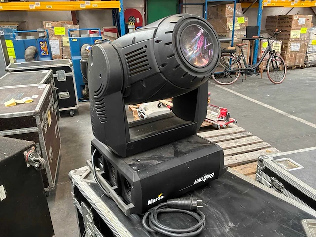 Martin mac 2000 moving head - afbeelding 3 van  10