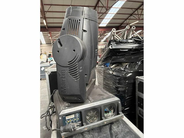 Martin mac 2000 moving head - afbeelding 7 van  7