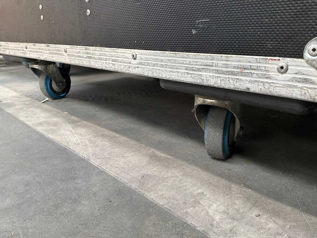Martin mac 700 moving head (2x) - afbeelding 5 van  13