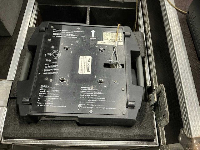 Martin mac250 krypton moving head (2x) - afbeelding 4 van  5