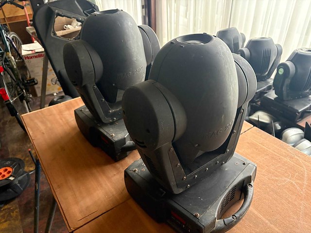 Martin movingheads - mac 250 - various light equipment (2x) - afbeelding 2 van  7