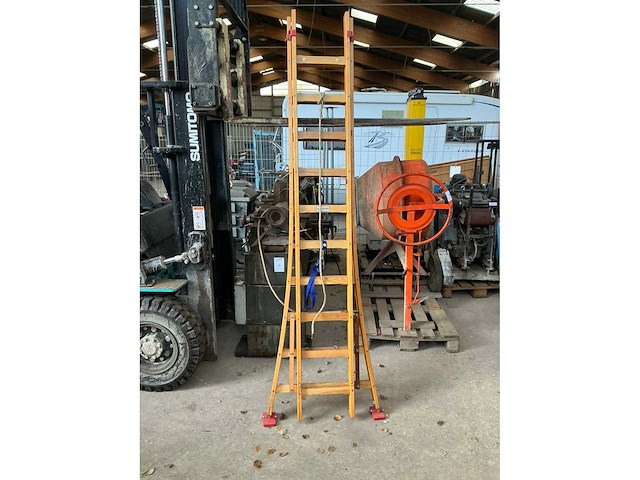 Martin t10 2 delige houten schuifladder (2x) - afbeelding 1 van  5