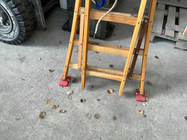 Martin t10 2 delige houten schuifladder (2x) - afbeelding 2 van  5