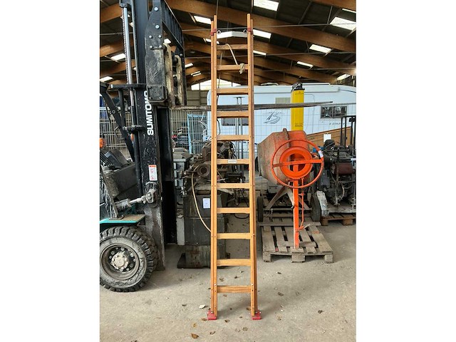 Martin t11 2 delige houten schuifladder (2x) - afbeelding 1 van  4