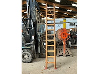 Martin t11 2 delige houten schuifladder (2x) - afbeelding 1 van  4