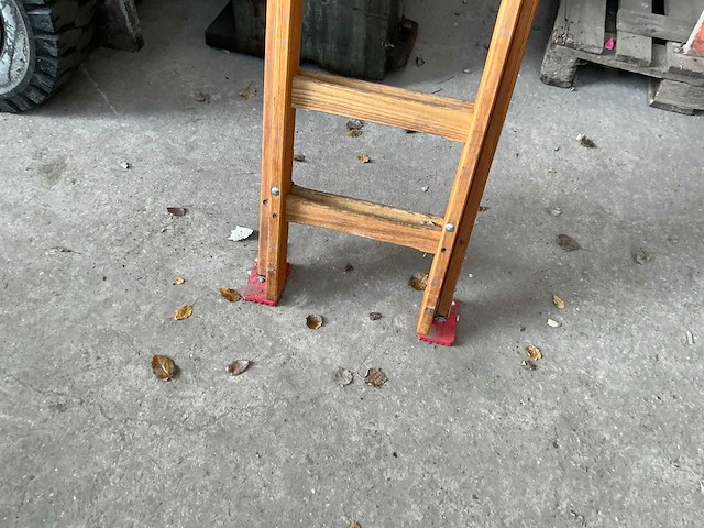 Martin t11 2 delige houten schuifladder (2x) - afbeelding 2 van  4