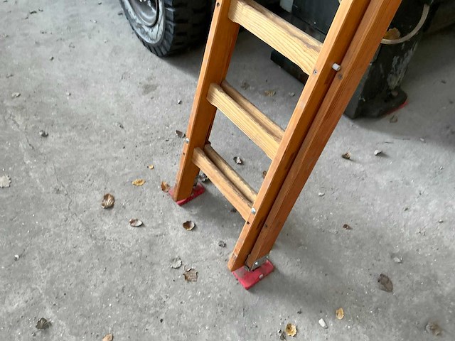 Martin t11 2 delige houten schuifladder (2x) - afbeelding 3 van  4