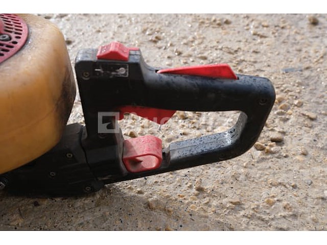 Maruyama benzine heggentrimmer ht230dl - afbeelding 4 van  8