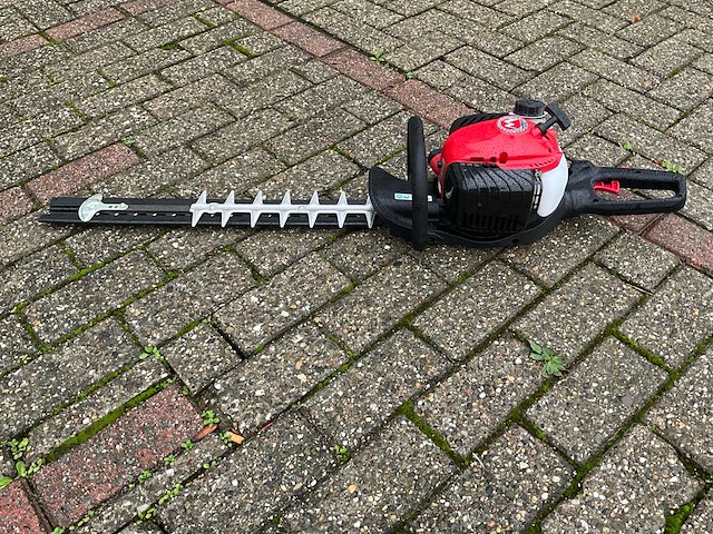 Maruyama ht239d haagschaar benzine - afbeelding 2 van  8