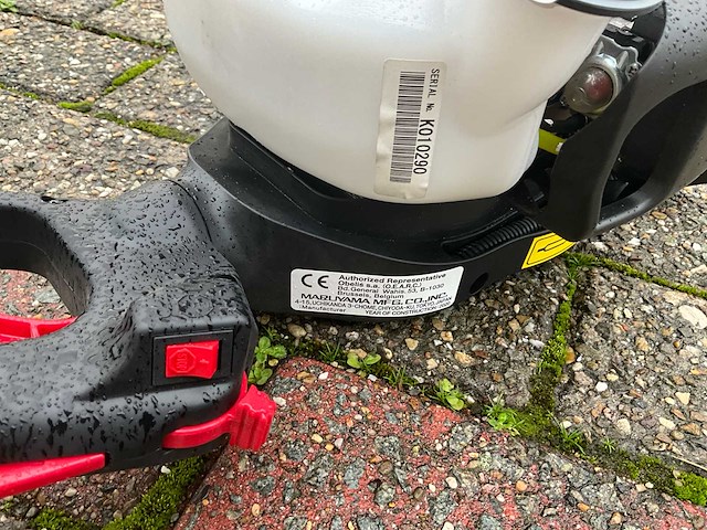 Maruyama ht239dl haagschaar benzine - afbeelding 7 van  7