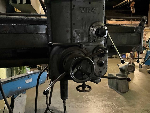 Mas vr4 radiaalboormachine - afbeelding 4 van  7