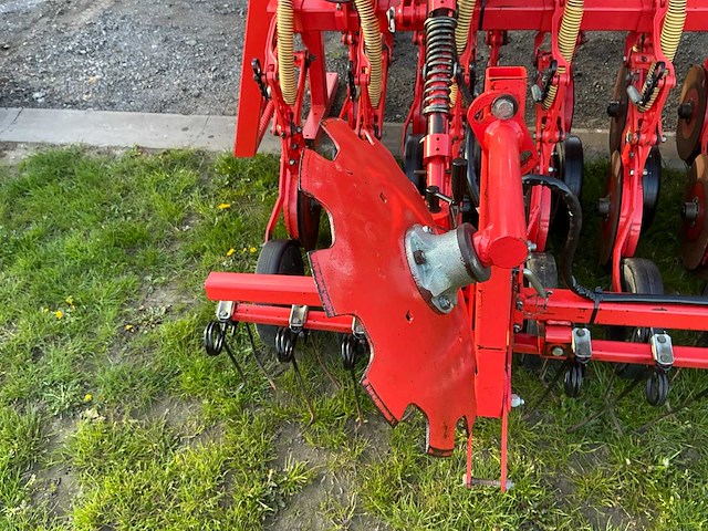 Maschio orso 3000 met gaspardo alitalia opbouw zaaicombinatie - afbeelding 45 van  76