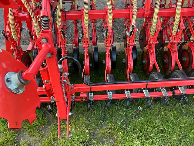 Maschio orso 3000 met gaspardo alitalia opbouw zaaicombinatie - afbeelding 46 van  76