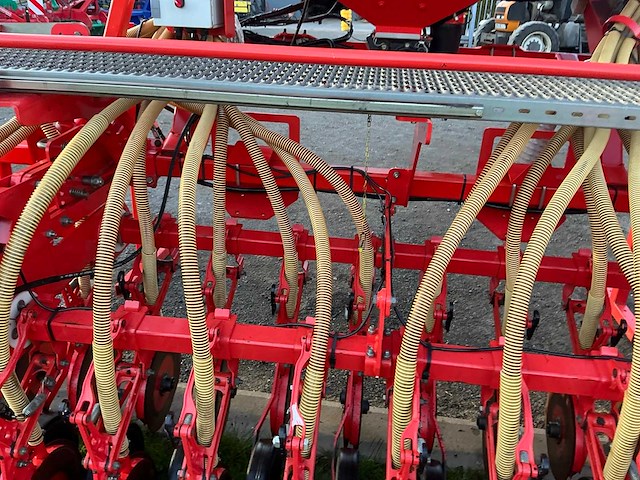 Maschio orso 3000 met gaspardo alitalia opbouw zaaicombinatie - afbeelding 52 van  76