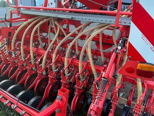 Maschio orso 3000 met gaspardo alitalia opbouw zaaicombinatie - afbeelding 70 van  76