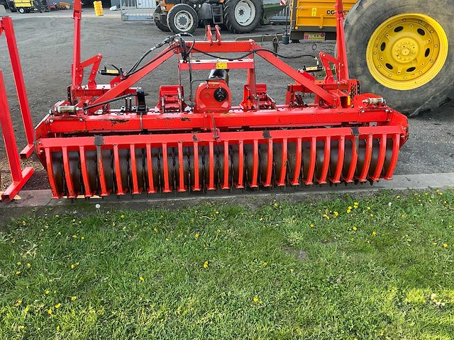 Maschio orso 3000 met gaspardo alitalia opbouw zaaicombinatie - afbeelding 26 van  82