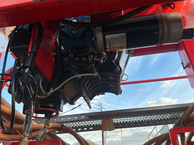 Maschio orso 3000 met gaspardo alitalia opbouw zaaicombinatie - afbeelding 39 van  82