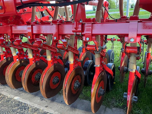 Maschio orso 3000 met gaspardo alitalia opbouw zaaicombinatie - afbeelding 60 van  82