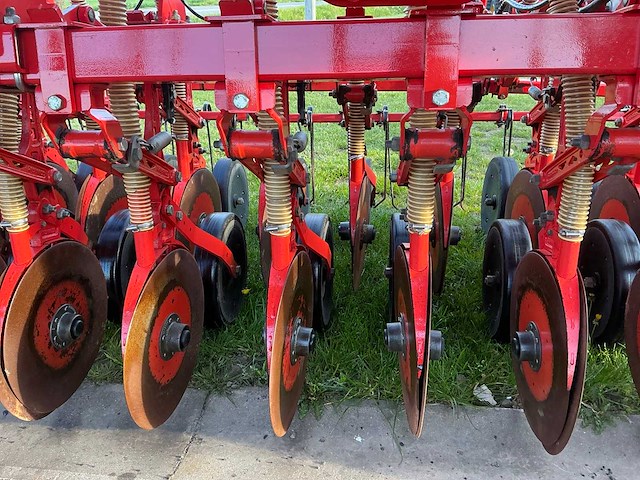 Maschio orso 3000 met gaspardo alitalia opbouw zaaicombinatie - afbeelding 61 van  82