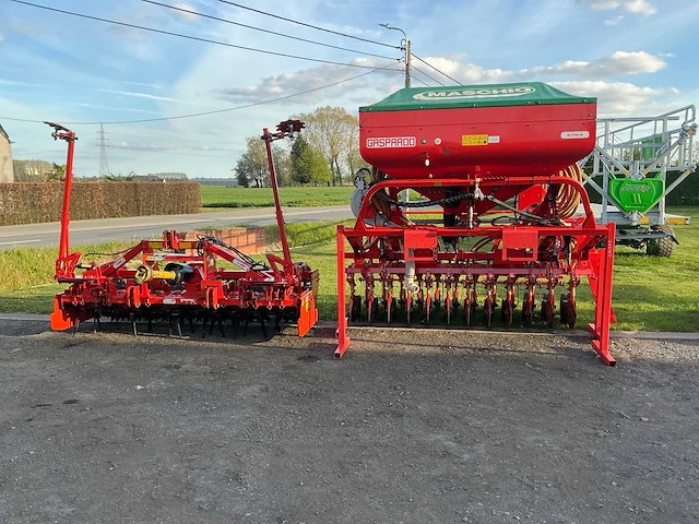 Maschio orso 3000 met gaspardo alitalia opbouw zaaicombinatie - afbeelding 15 van  82