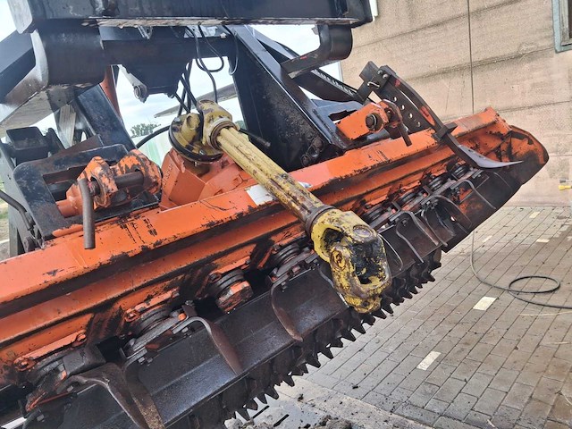 Maschio zware rotorkopeg 3m - packerrol – hydraulische verstelling & hef - afbeelding 9 van  10