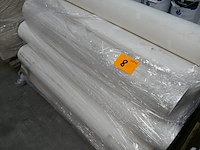 Maskeerpapier en glasvezelbehang - afbeelding 7 van  7
