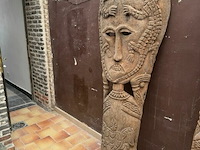 Masker houtsnijwerk kokosnoot - afbeelding 1 van  4