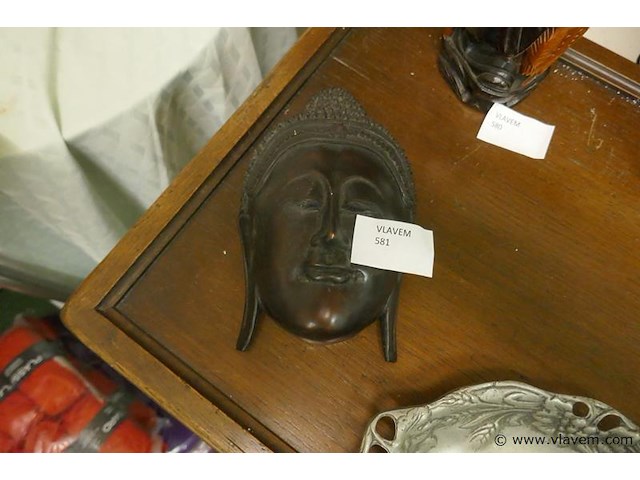 Masker in massief hout - afbeelding 1 van  1