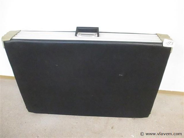 Massage tafel - afbeelding 2 van  2